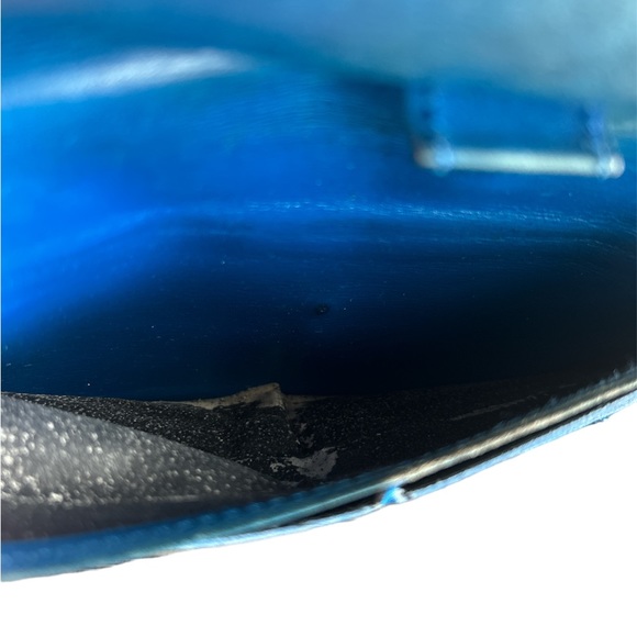 Louis Vuitton Blue Epi Long Wallet - Picture 8 of 11